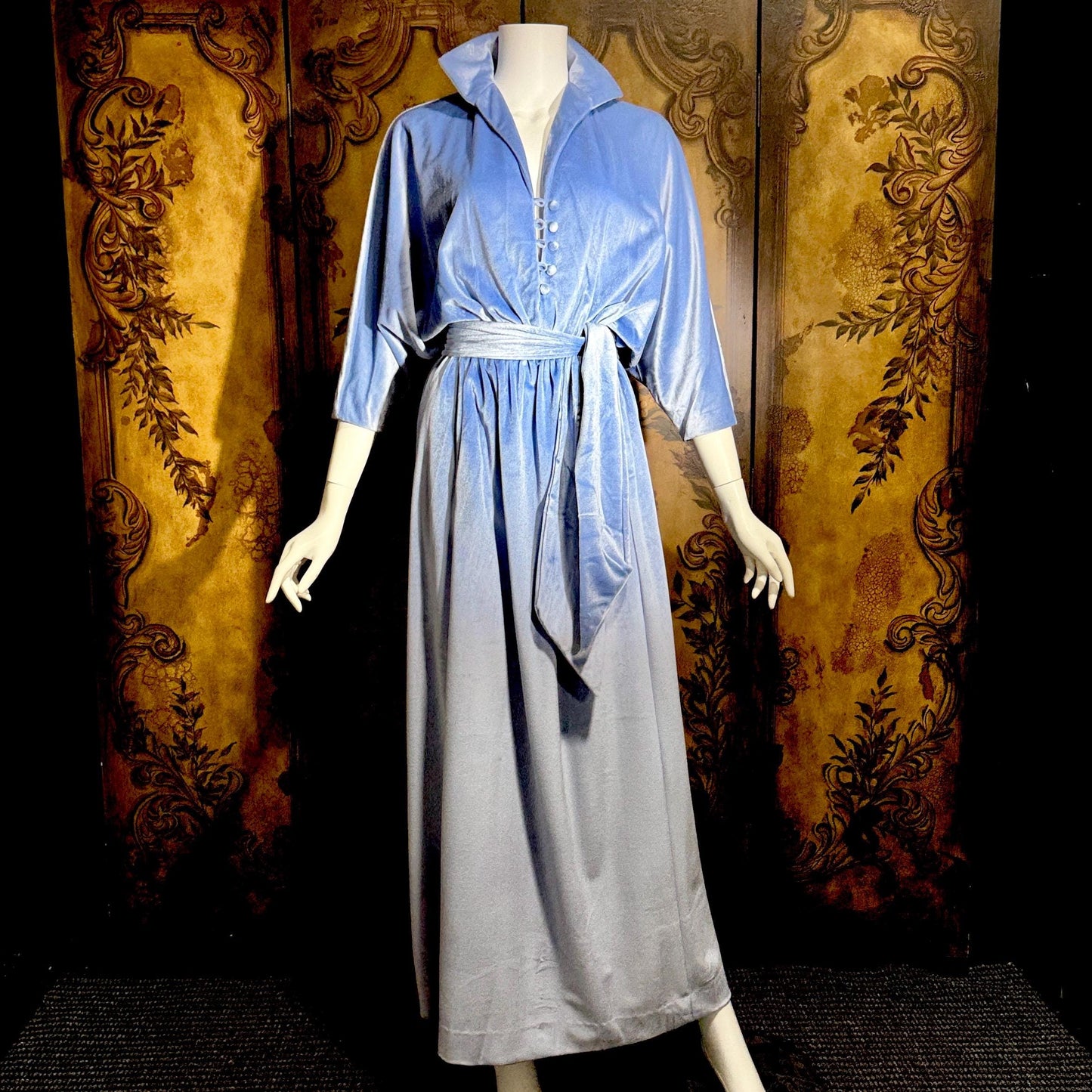 Vintage LUCIE ANN BEVERLY Hills Hostess dress, 1970s Blue velour lounge dressing gown