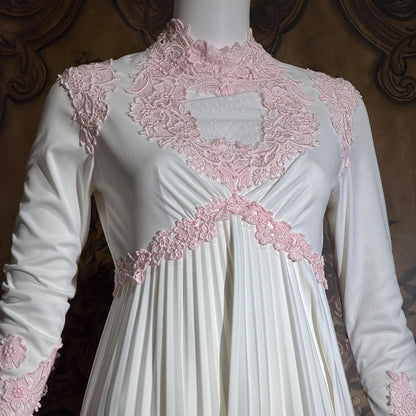 Vintage 1970s wedding dress gown, White pleated high neck jersey knit gown & train