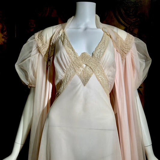 SAKS FIFTH AVENUE Vintage 1950s peignoir set, Dusty Pink chiffon bridal nightgown lingerie slip dress and robe