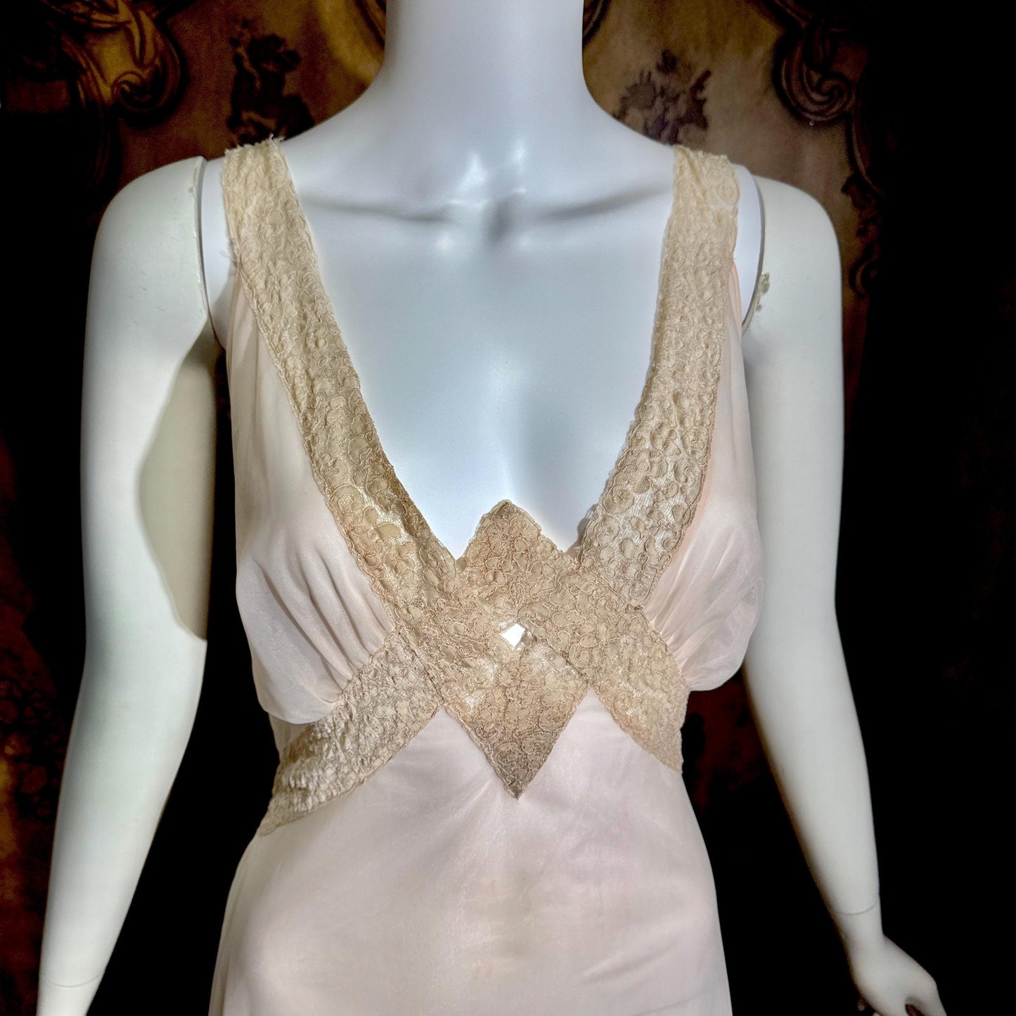 SAKS FIFTH AVENUE Vintage 1950s peignoir set, Dusty Pink chiffon bridal nightgown lingerie slip dress and robe