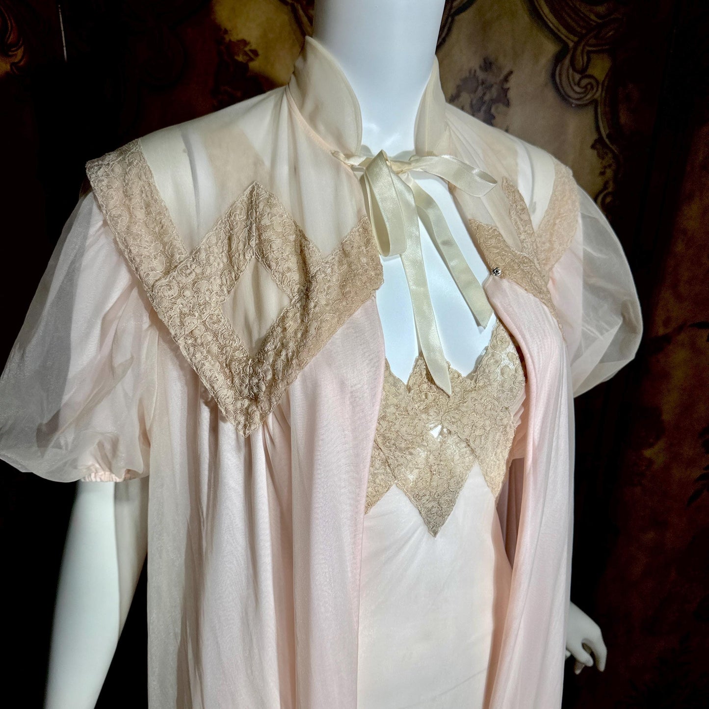 SAKS FIFTH AVENUE Vintage 1950s peignoir set, Dusty Pink chiffon bridal nightgown lingerie slip dress and robe