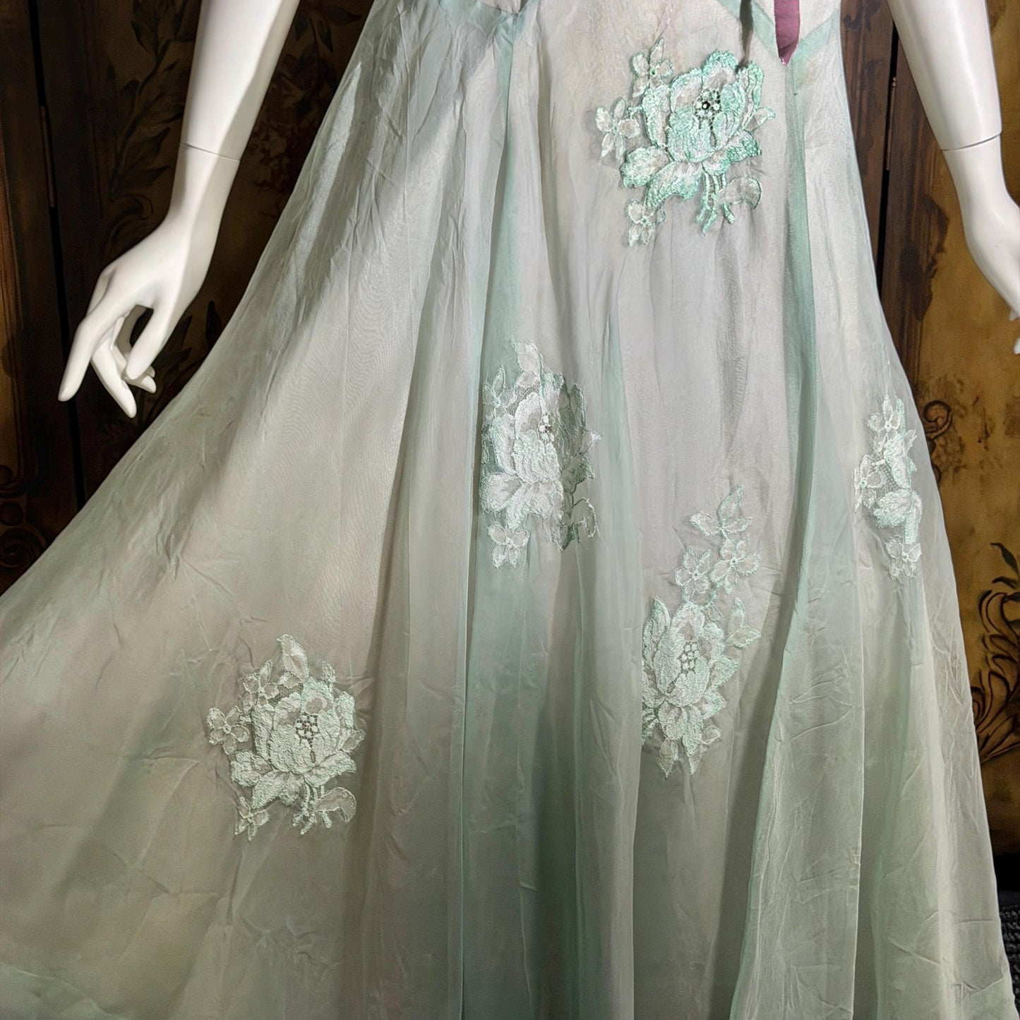 1930s Vintage Evening dress gown, Green Pink Organza Lace gown, Large