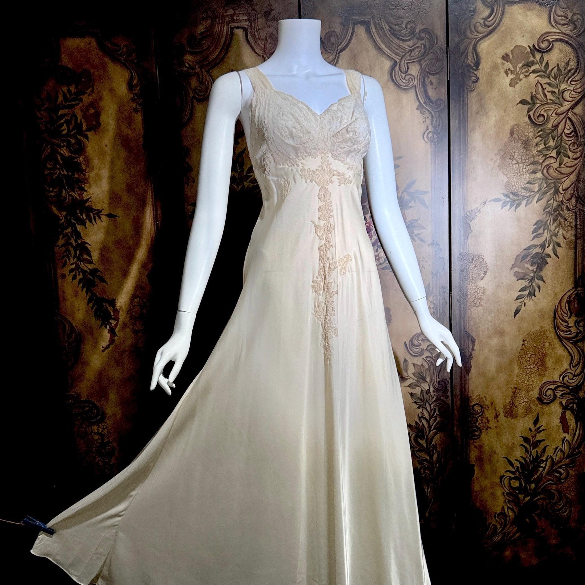 vintage 1940s nightgown robe set, HATEM EXCLUSIVE Buttery Peach silky nylon bridal peignoir lingerie slip dress and robe