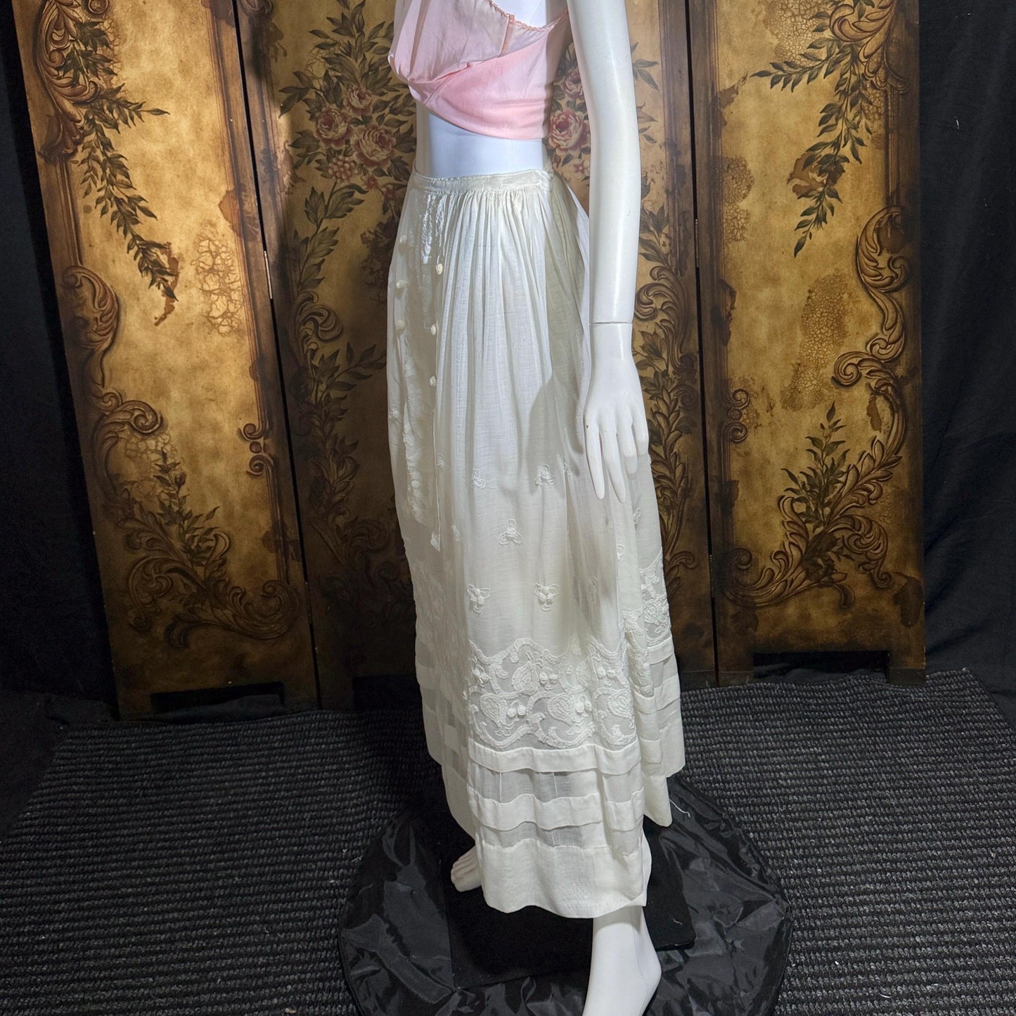 Vintage Edwardian cotton skirt, Antique 1900s heavily embroidered white maxi skirt, hippie boho skirt