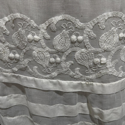 Vintage Edwardian cotton skirt, Antique 1900s heavily embroidered white maxi skirt, hippie boho skirt