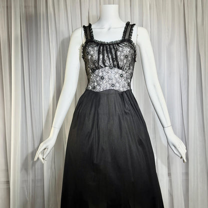 YOLANDE Vintage Nightgown Slip dress, 1950s Black Nylon short lingerie dress