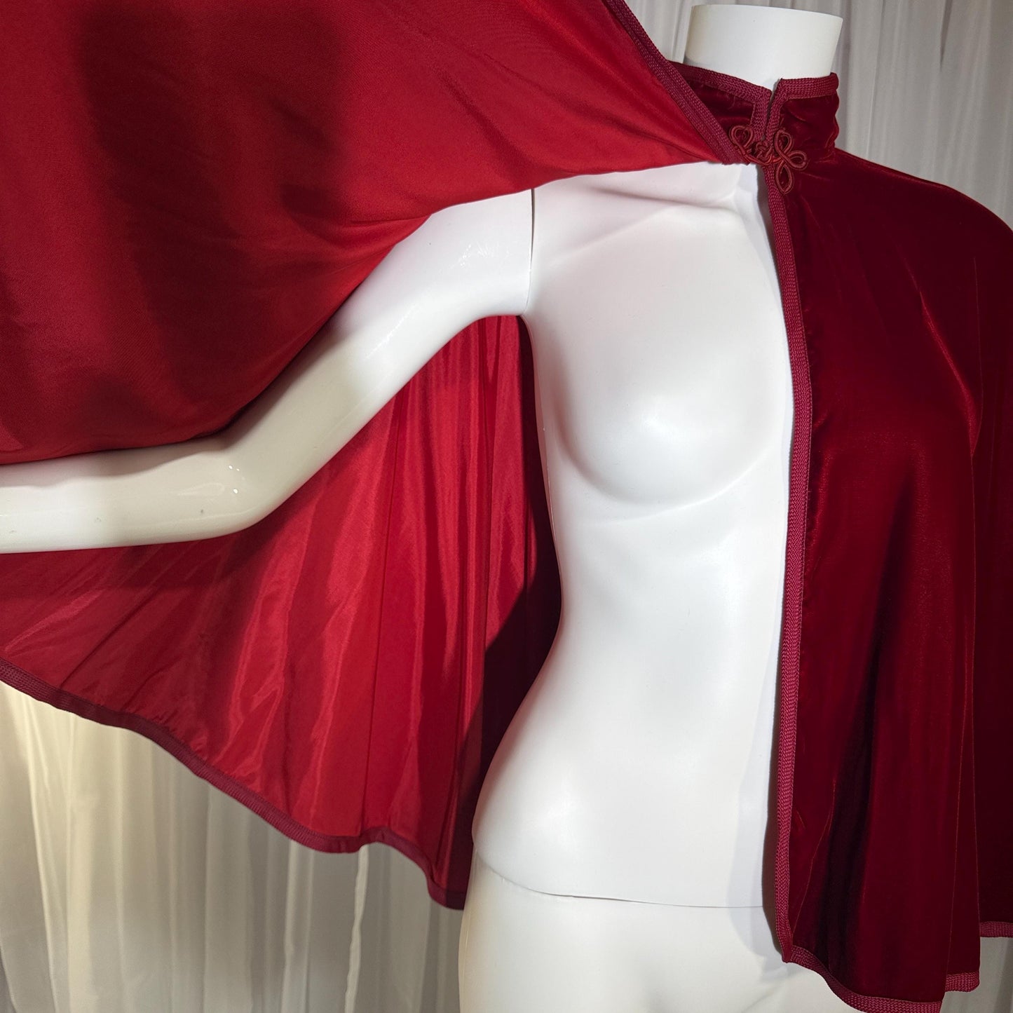 Vintage 1980s Velvet Capelet, I MAGNIN Sylvia Beitscher Ruby Red waist length cape shawl wrap