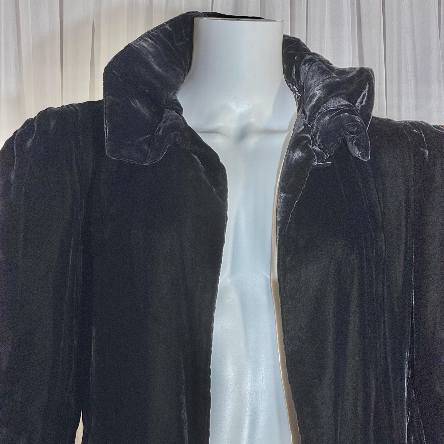 vintage 1920s opera coat, Black Silk Velvet flapper evening coat duster ruffle neck