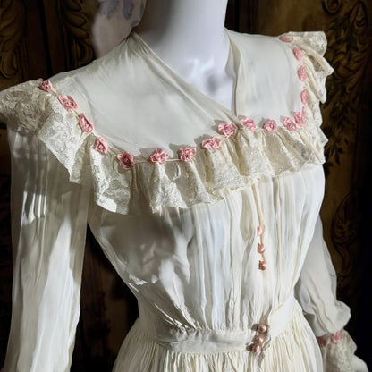 vintage 1930s dressing gown robe, sheer white rayon pink flowers bridal peignoir housecoat