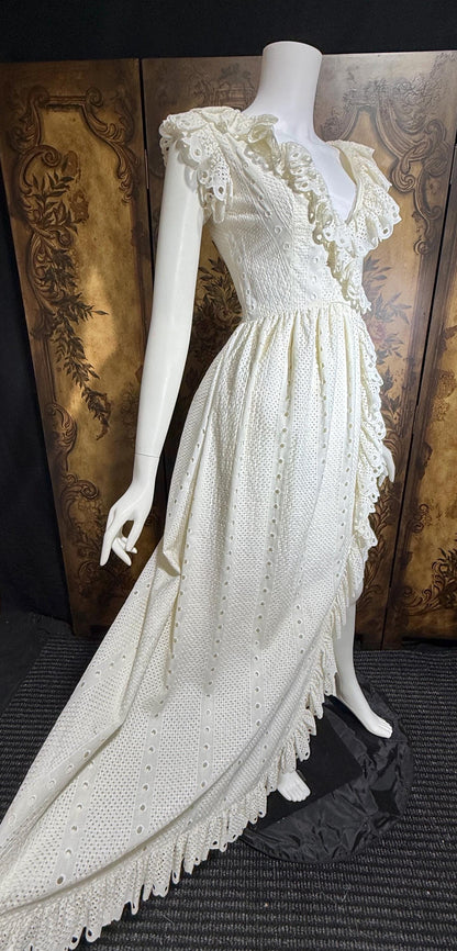 VICTOR COSTA Vintage 1970s dress, White Cotton Eyelet Ruffle Maxi Boho Wedding