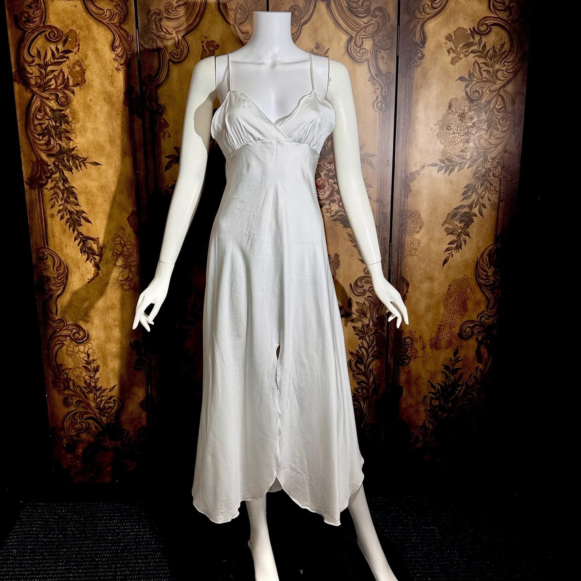 Vintage GEORGETTE TRABOLSI nightgown robe peignoir set, I Magnin 1980s white lingerie dress set
