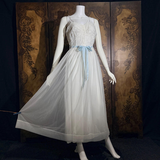 Vintage 1950s EYE-FUL by the Flaums nightgown robe set, white bridal lingerie dress set