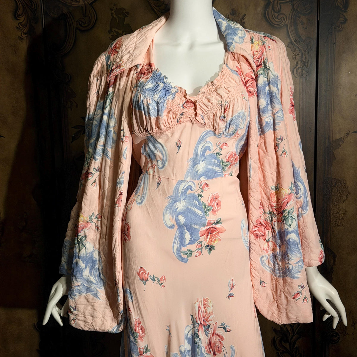 vintage 1940s floral nightgown robe set, Pink bias cut sheath slip dress and quilted robe peignoir set