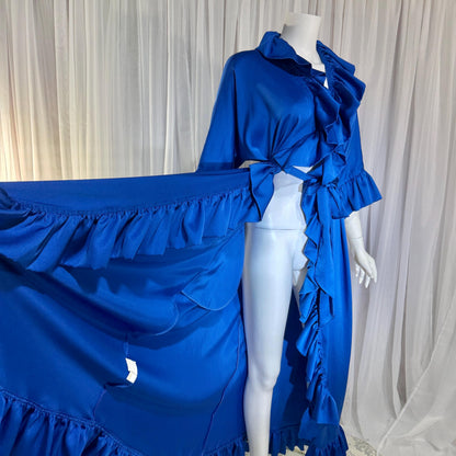 Vintage LUCIE ANN BEVERLY Hills Dressing gown robe, 1960s Blue ruffle lounging gown