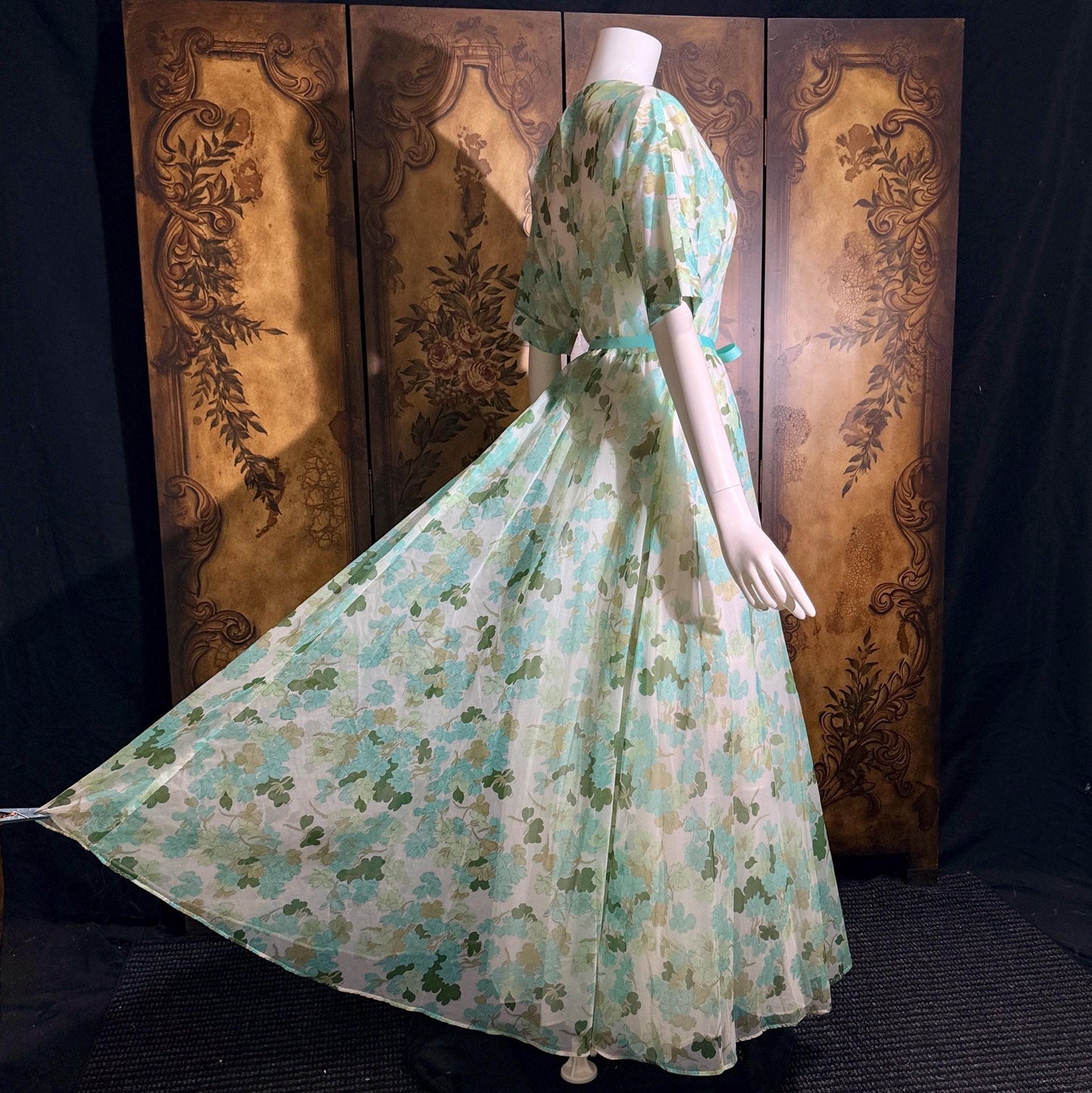 vintge 1950s dressing gown robe, ELIZABETH ARDEN Green floral zip front house hostess dress