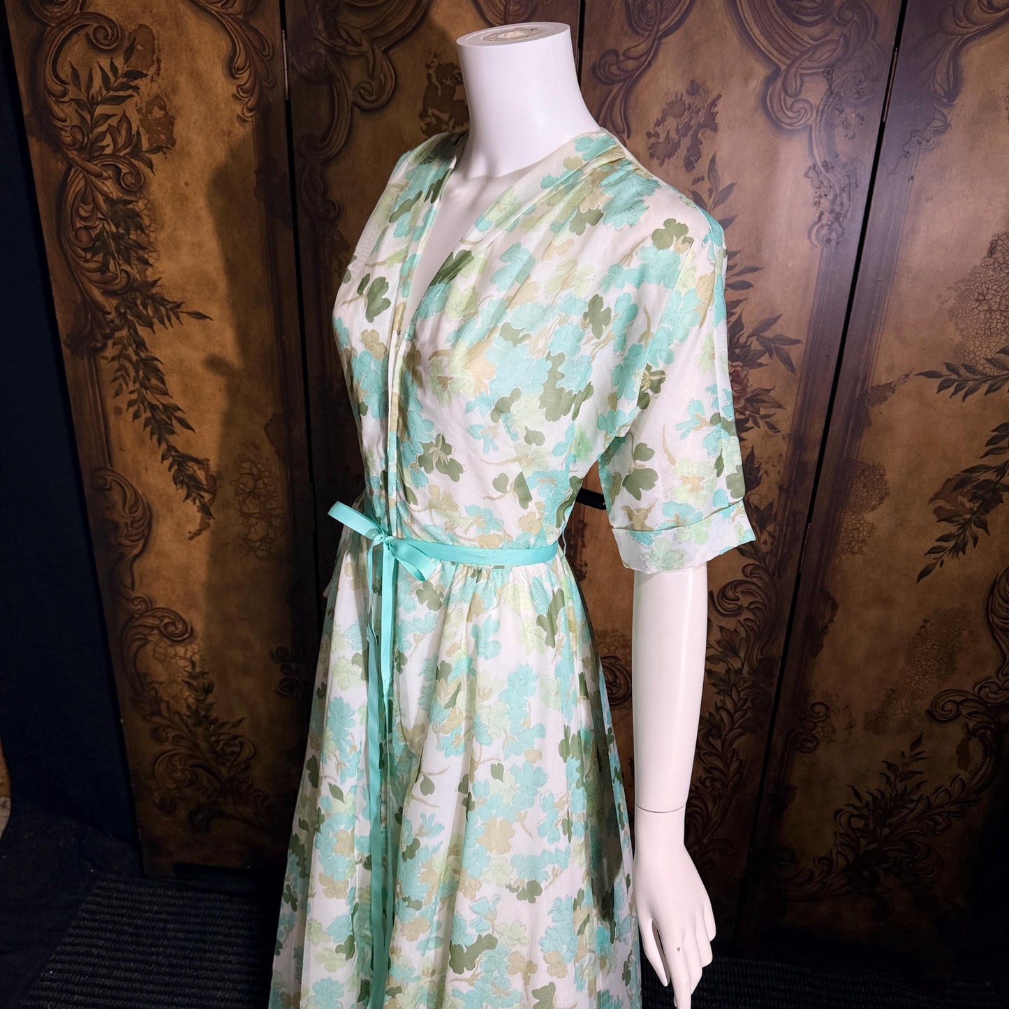 vintge 1950s dressing gown robe, ELIZABETH ARDEN Green floral zip front house hostess dress