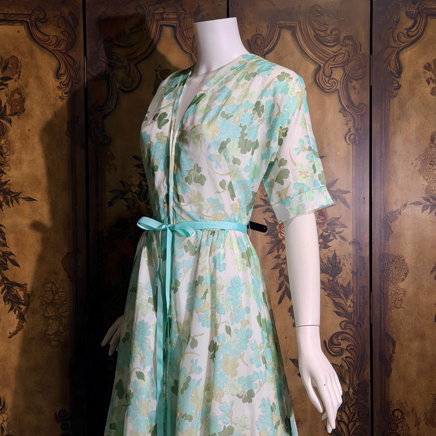 vintge 1950s dressing gown robe, ELIZABETH ARDEN Green floral zip front house hostess dress