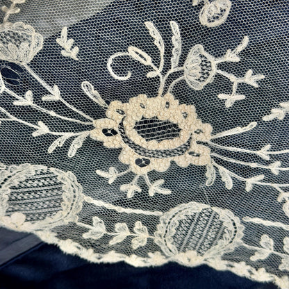 Antique Victorian lace collar, Edwardian Tambour Embroidered net lace