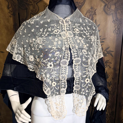 Antique Victorian lace collar, Edwardian Tambour Embroidered net lace