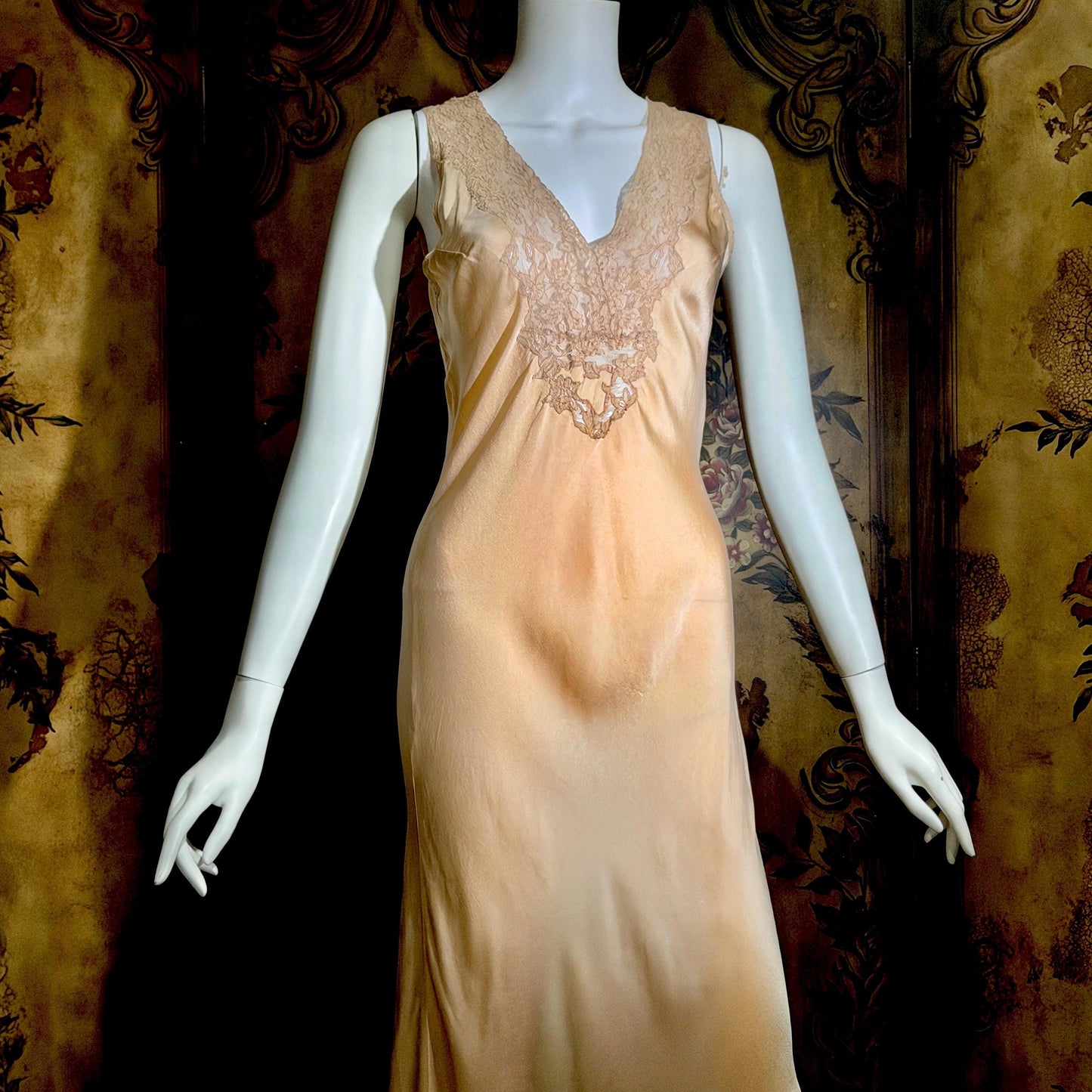 vintage 1930s Peach silk dress, CHAS A STEVENS Chicago bias cut lingerie dress, small