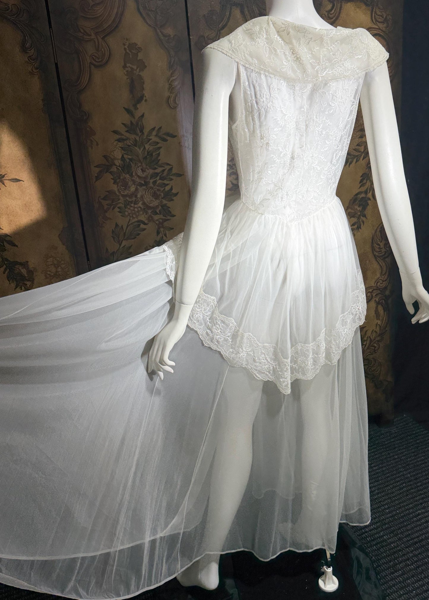 vintage 1950s ROGERS nightgown, white peplum Aphrodite Grecian Goddess lingerie gown