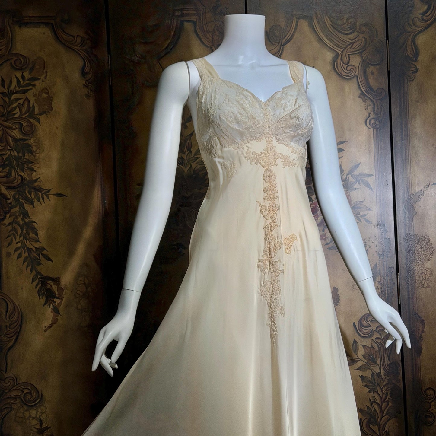 vintage 1940s nightgown robe set, HATEM EXCLUSIVE Buttery Peach silky nylon bridal peignoir lingerie slip dress and robe