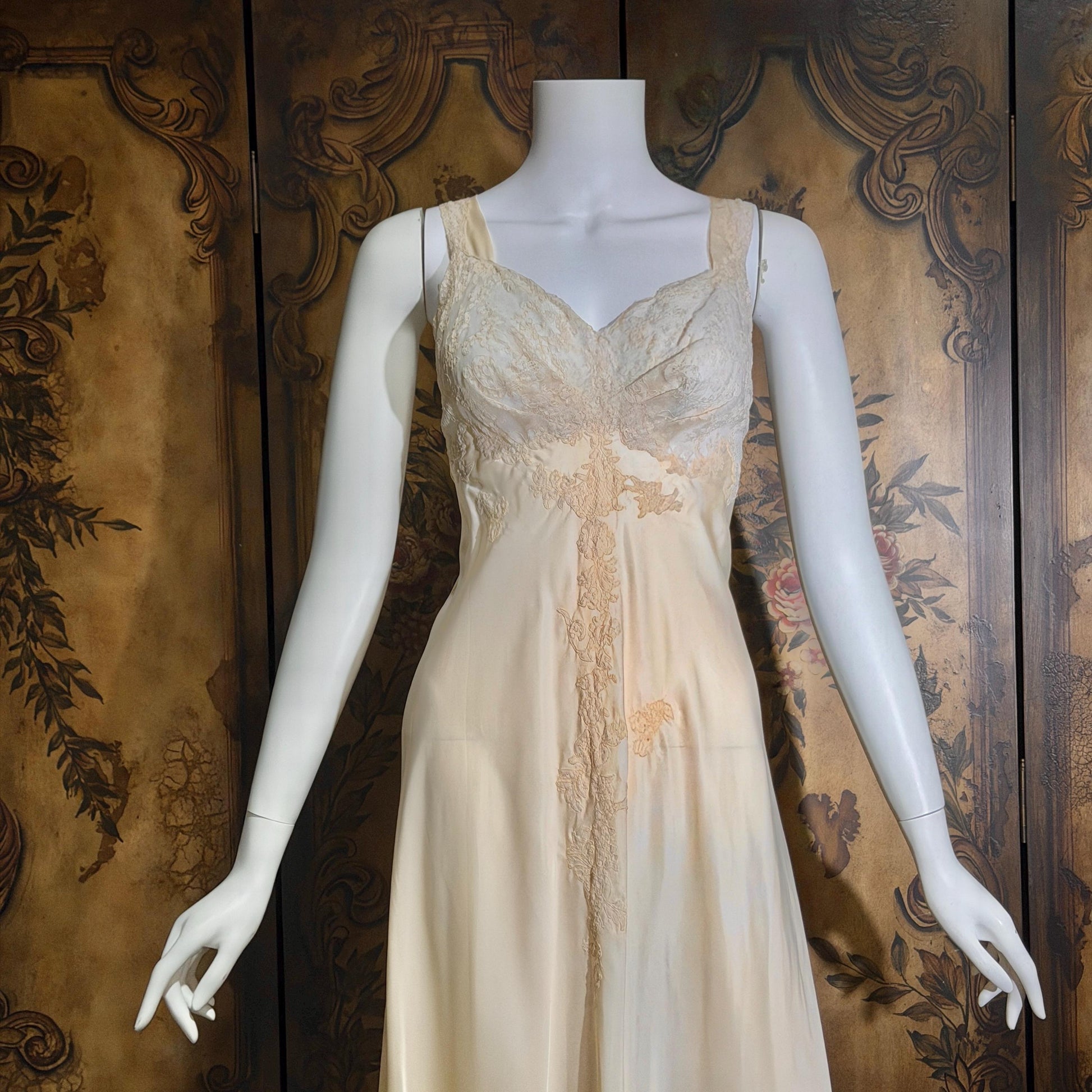 vintage 1940s nightgown robe set, HATEM EXCLUSIVE Buttery Peach silky nylon bridal peignoir lingerie slip dress and robe