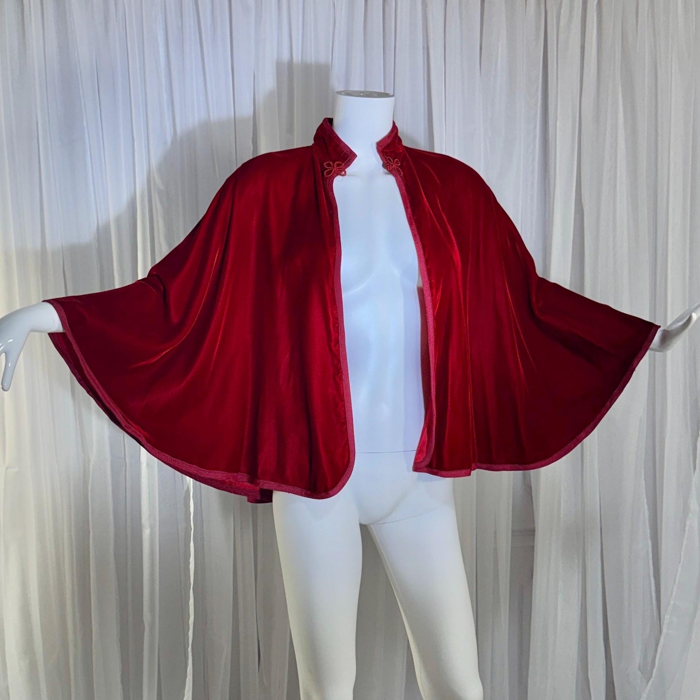 Vintage 1980s Velvet Capelet, I MAGNIN Sylvia Beitscher Ruby Red waist length cape shawl wrap