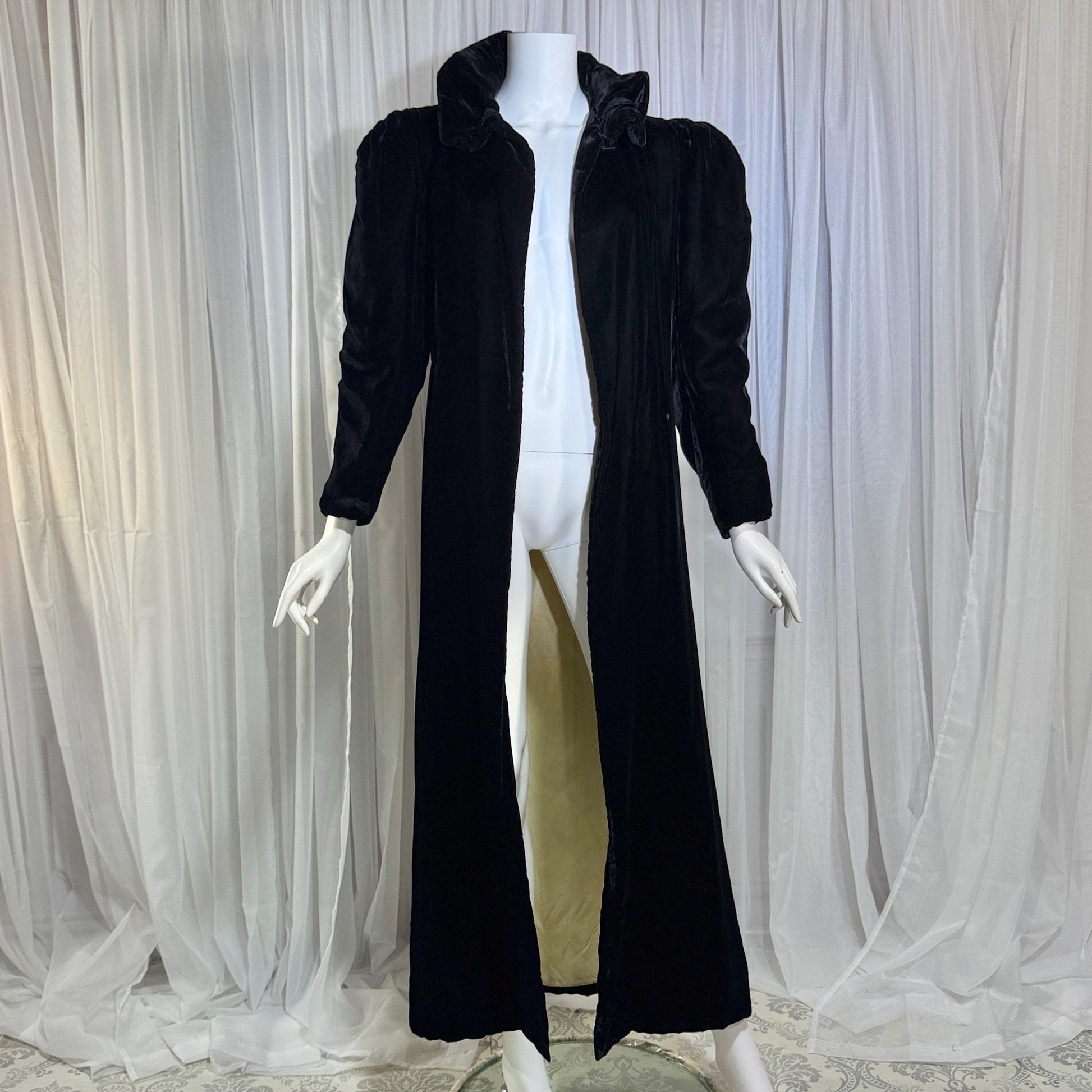 vintage 1920s opera coat, Black Silk Velvet flapper evening coat duster ruffle neck