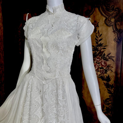 vintage 1940s wedding dress gown, Sheer White Organza with High Neck Full Skirt