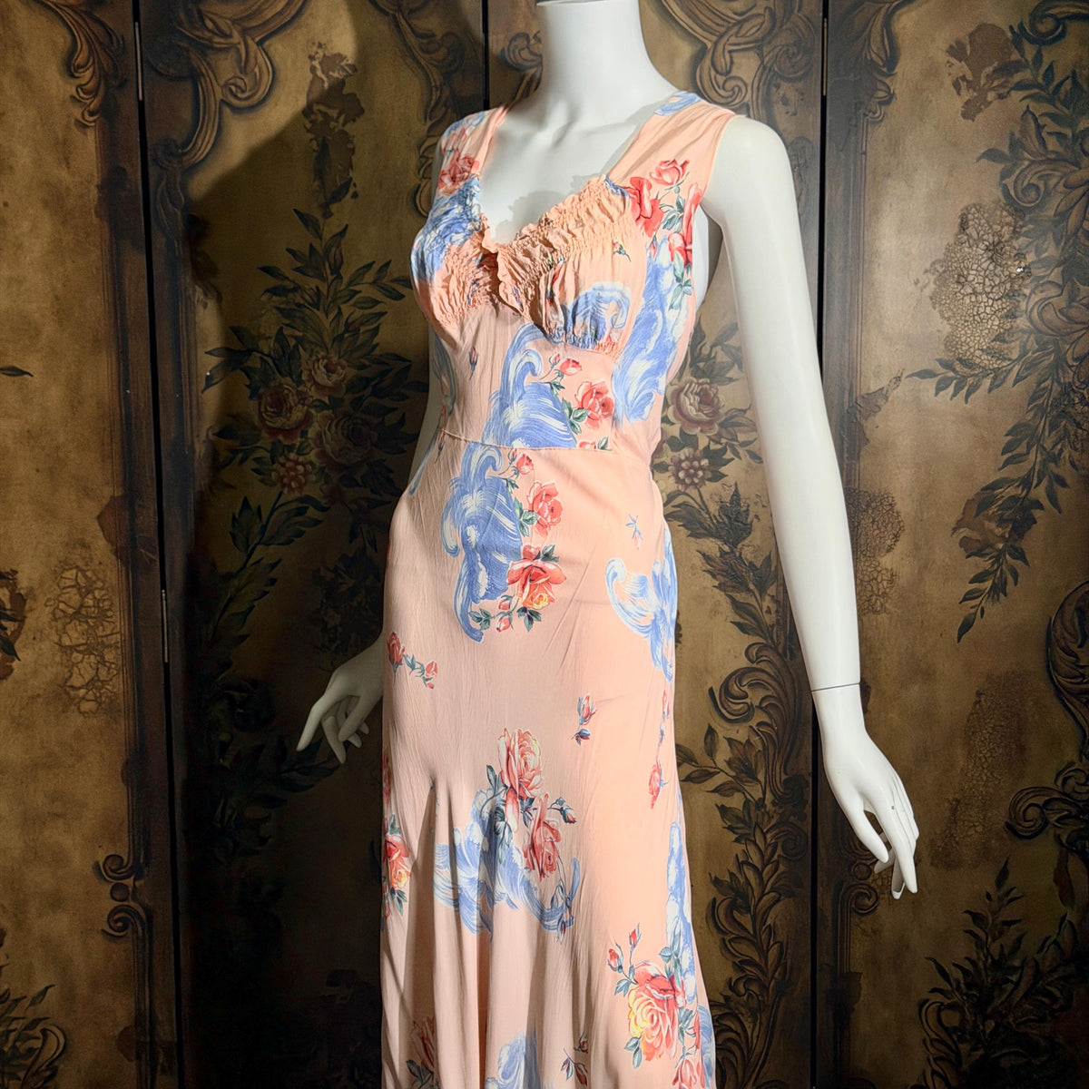 vintage 1940s floral nightgown robe set, Pink bias cut sheath slip dress and quilted robe peignoir set