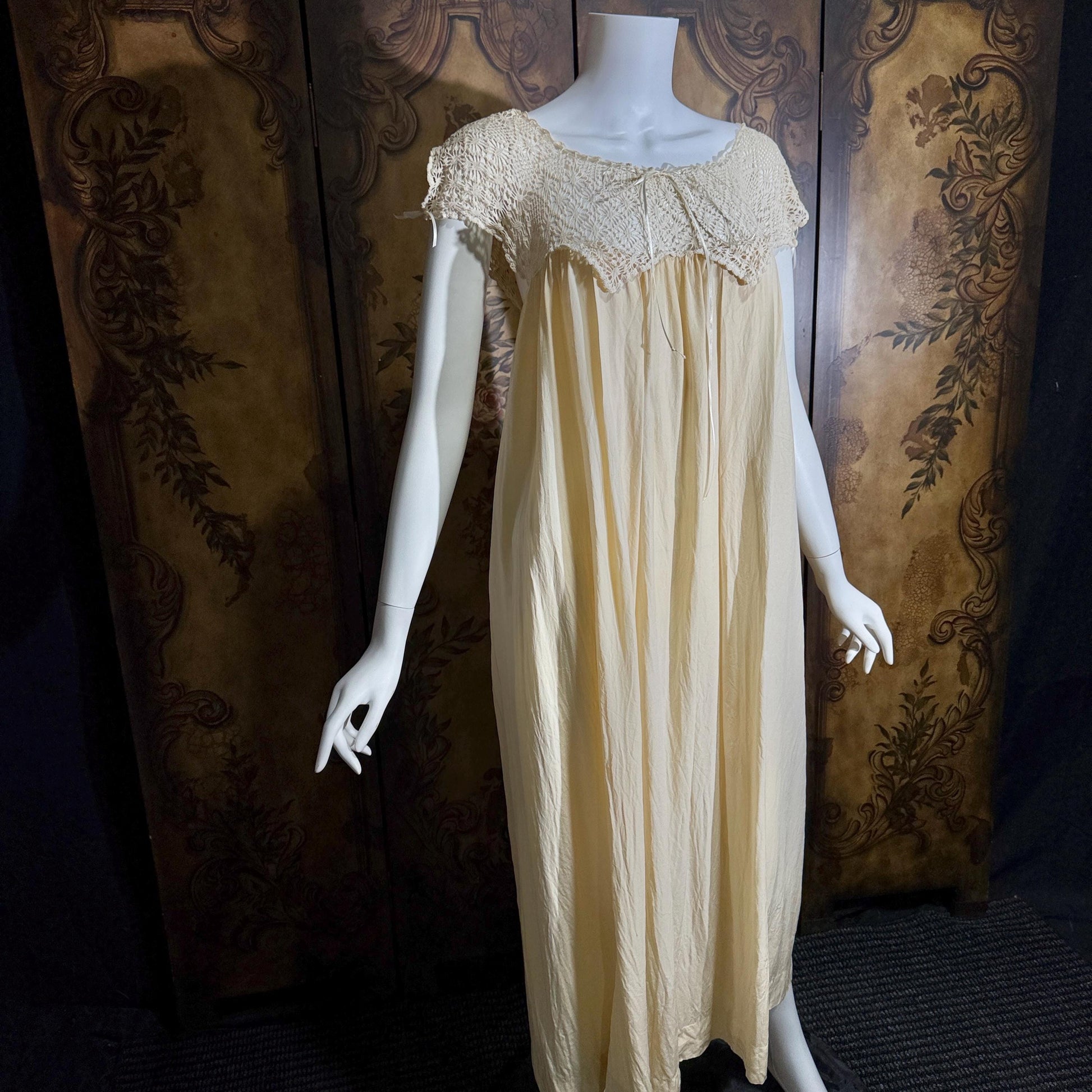 Vintage 1900s Edwardian silk nightgown slip dress, Ecru crochet babydoll night dress