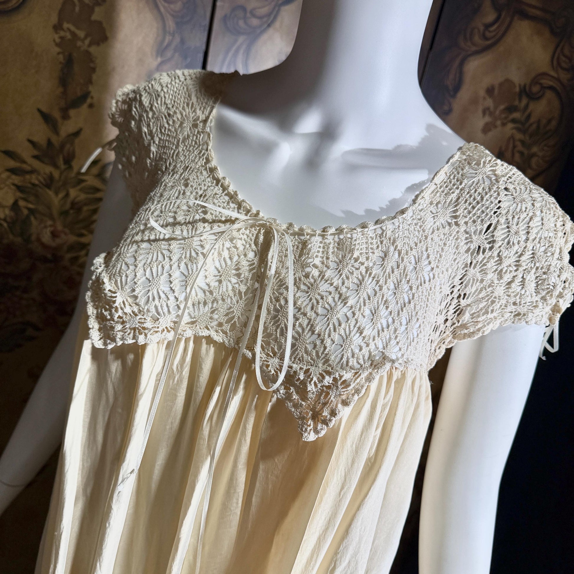 Vintage 1900s Edwardian silk nightgown slip dress, Ecru crochet babydoll night dress