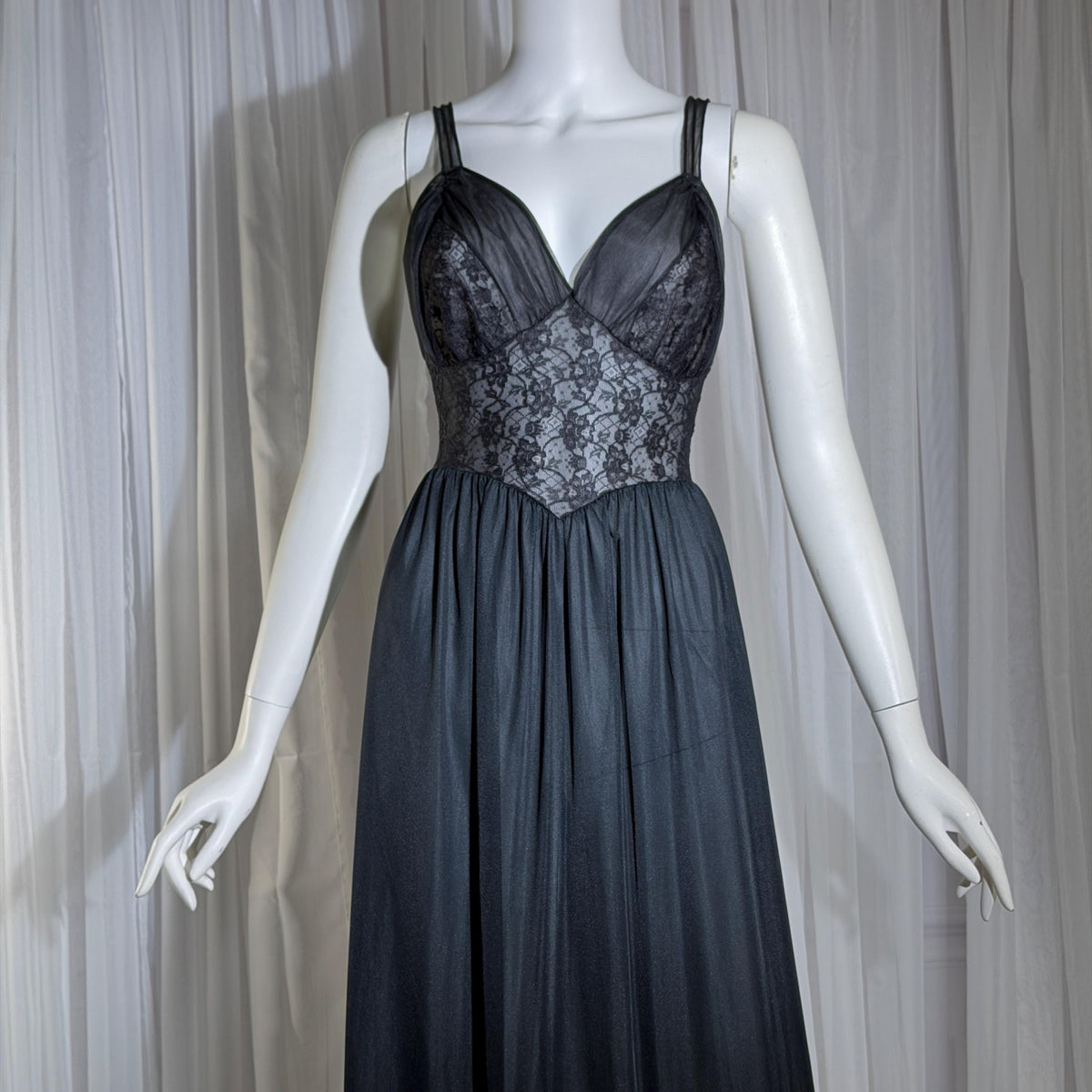 Rogers vintage 1950s Black Lace Nylon Nightgown Lingerie Slip Dress