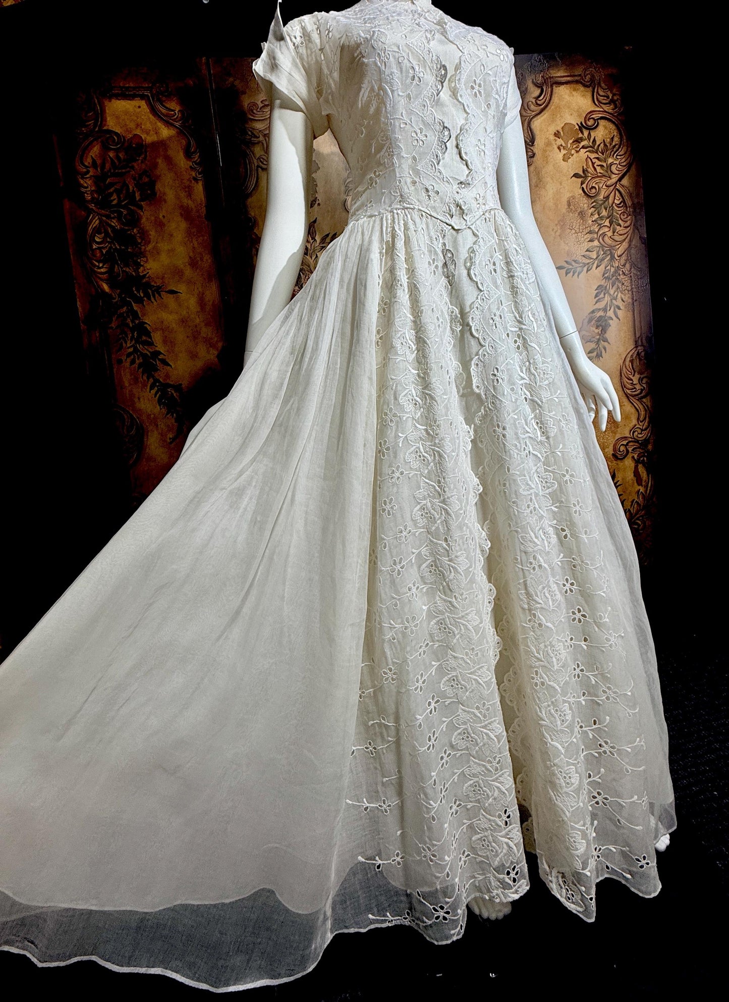 vintage 1940s wedding dress gown, Sheer White Organza with High Neck Full Skirt
