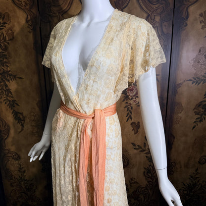 vintage 1930s dressing gown robe, Sheer French Ecru Alencon Lace Peignoir housecoat