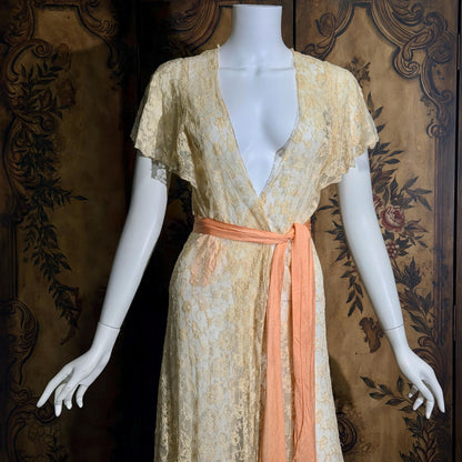 vintage 1930s dressing gown robe, Sheer French Ecru Alencon Lace Peignoir housecoat
