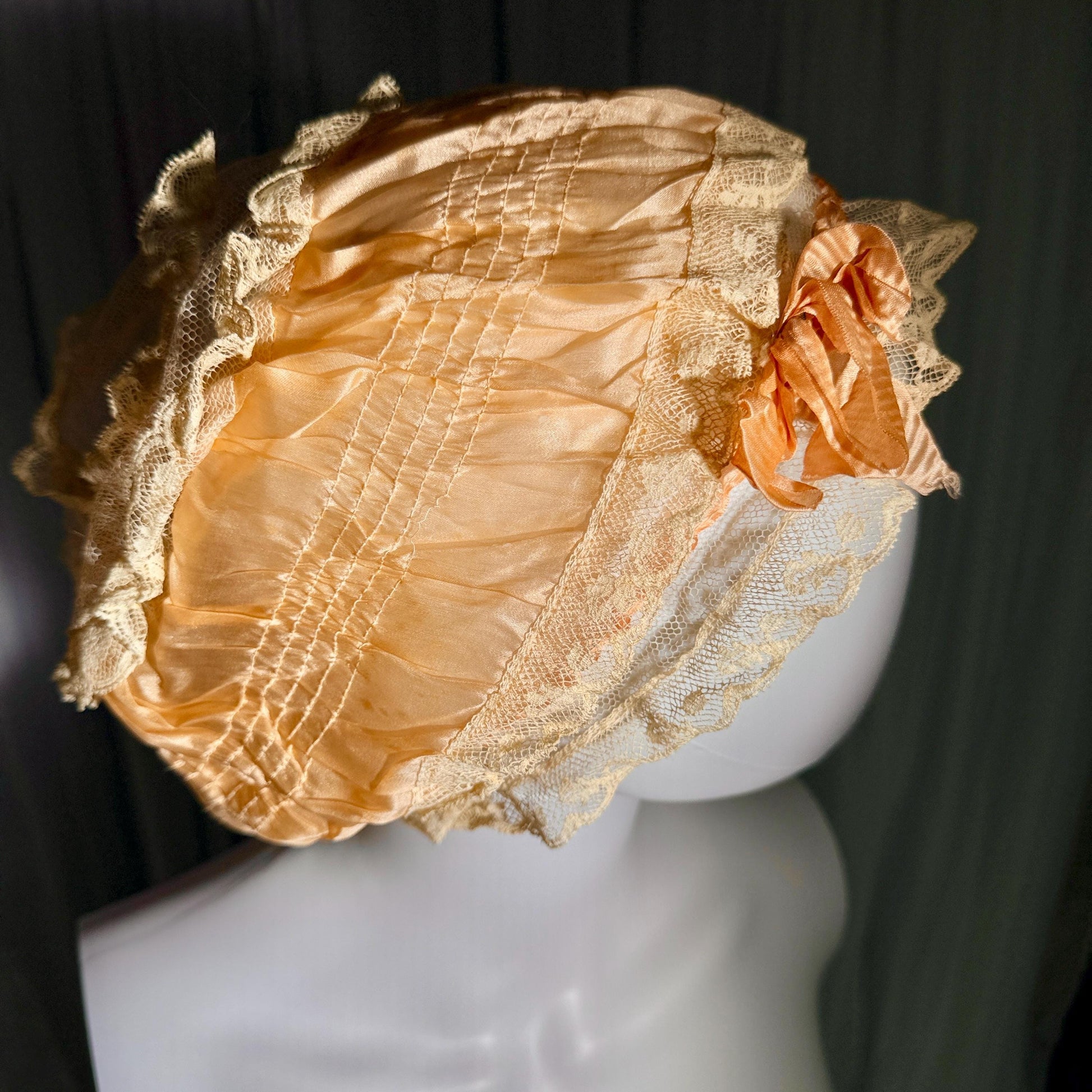 vintage 1920s Silk night cap, Peach boudoir sleeping hat
