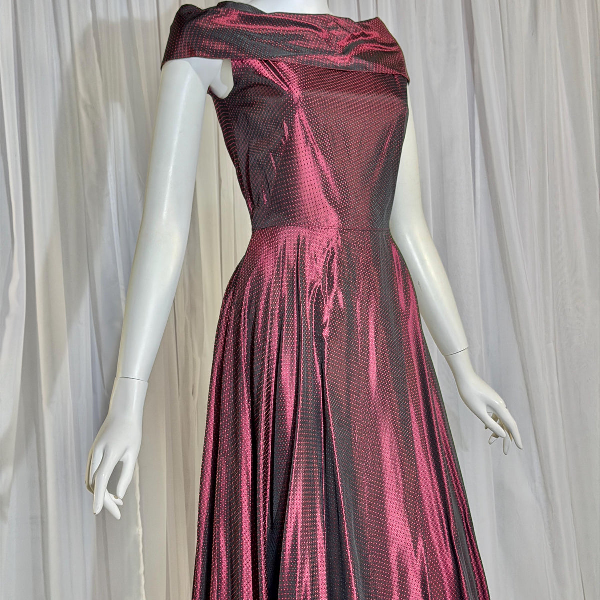 1940s vintage Evening Ball Gown, Deep Burgundy Shiny Satin Full Sweep Formal Dress