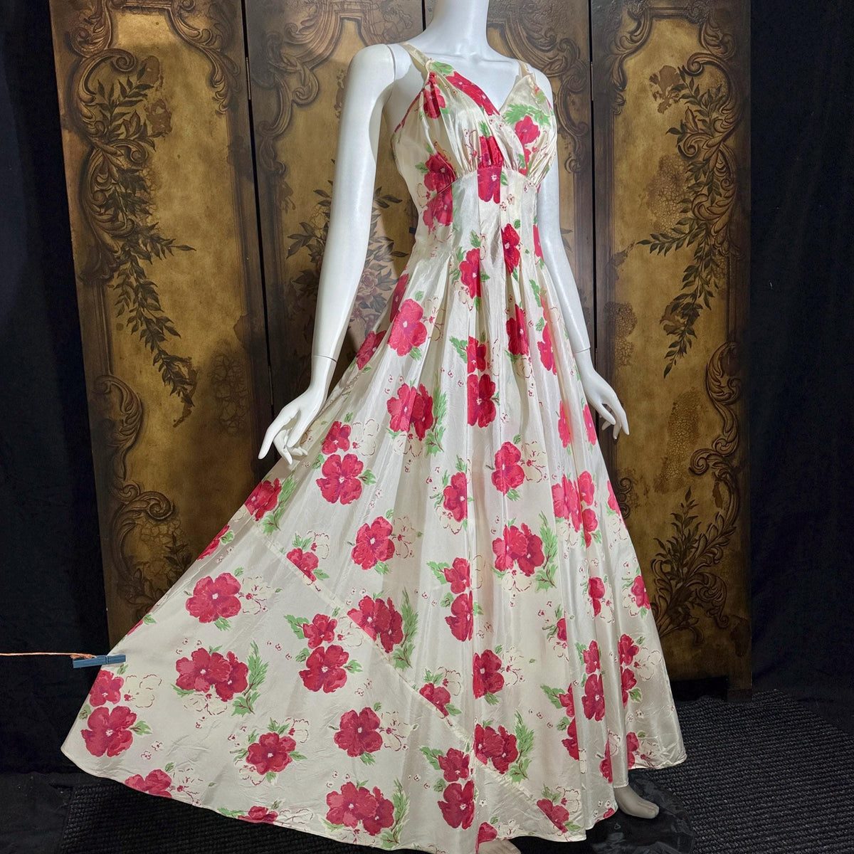 vintage 1940s Evening Ball Gown, Floral Taffeta full sweep formal slip dress