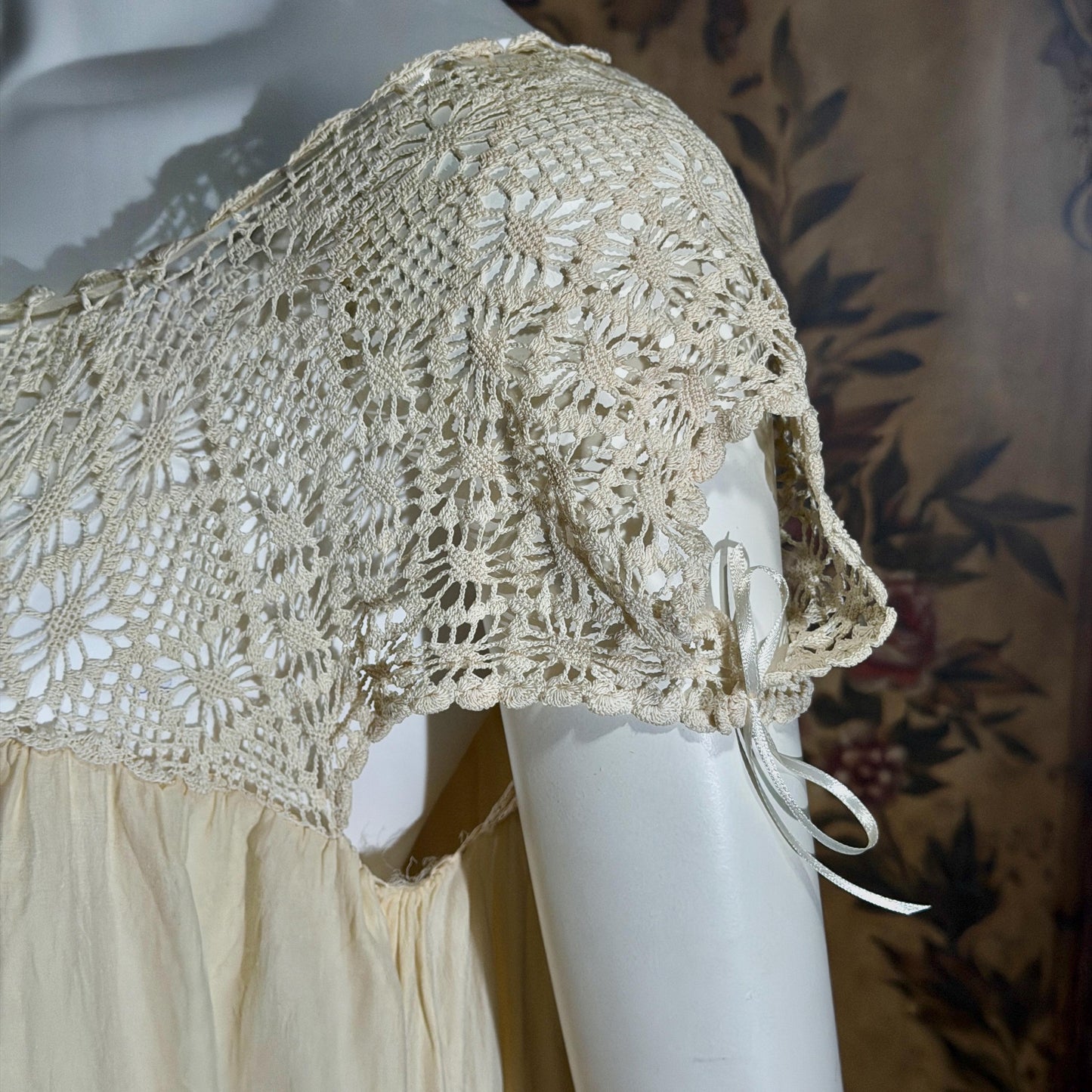 Vintage 1900s Edwardian silk nightgown slip dress, Ecru crochet babydoll night dress