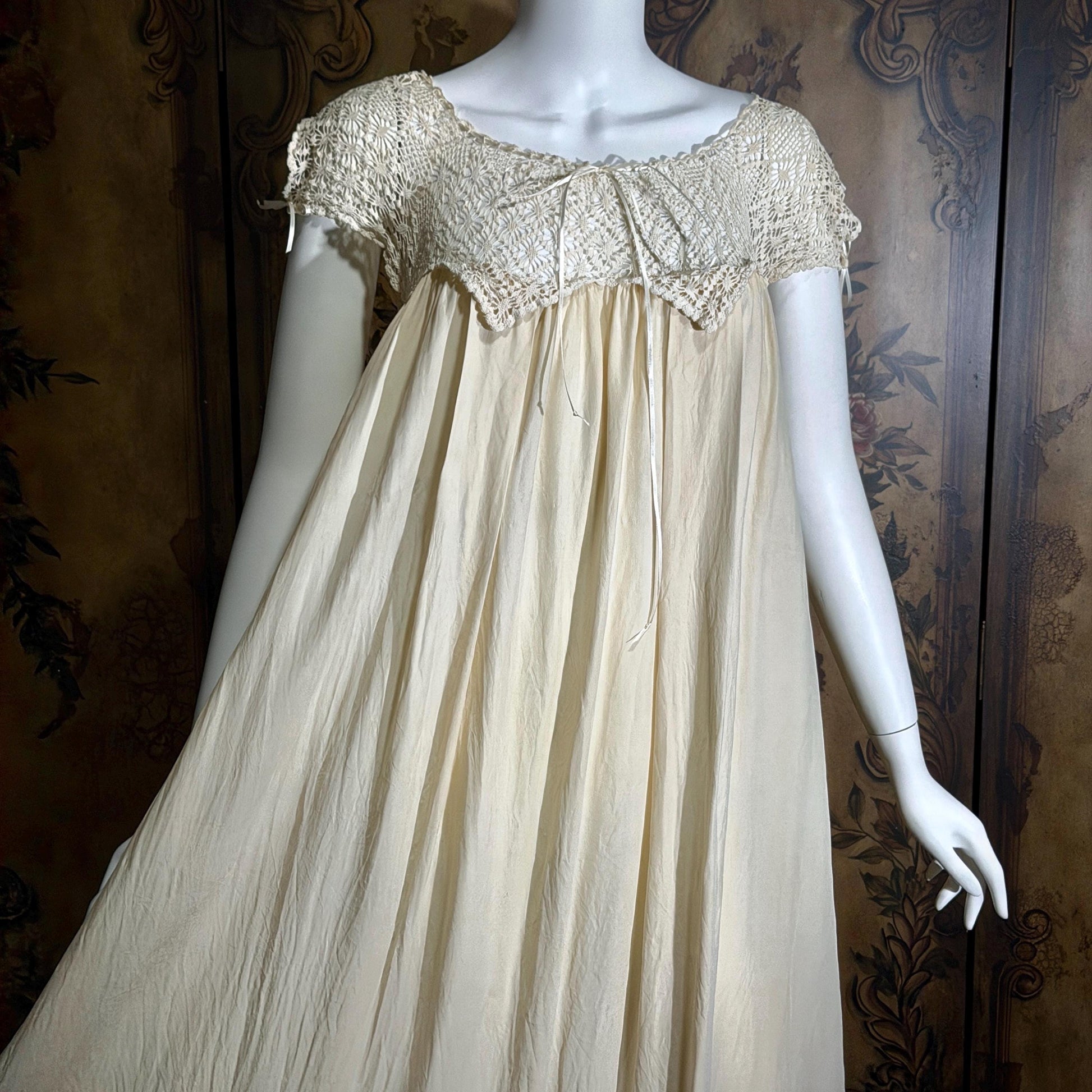 Vintage 1900s Edwardian silk nightgown slip dress, Ecru crochet babydoll night dress