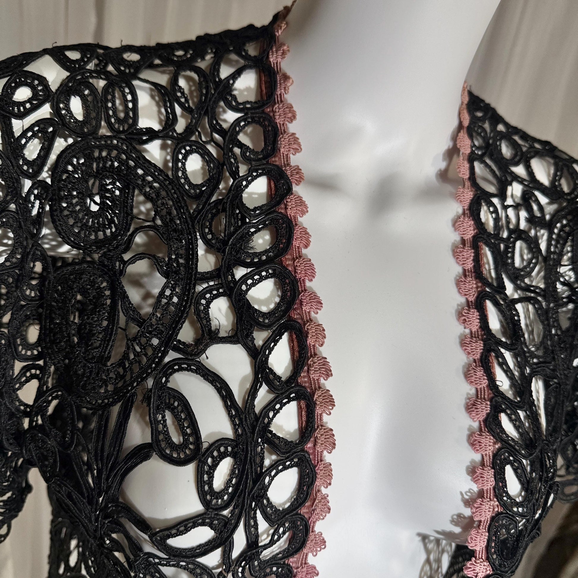 Antique Victorian Mantelet, 1800s Black Tape Lace Bolero Evening Jacket