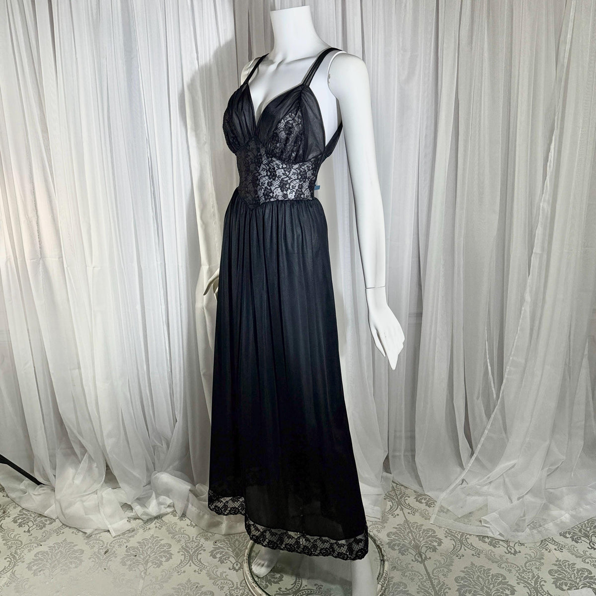 Rogers vintage 1950s Black Lace Nylon Nightgown Lingerie Slip Dress