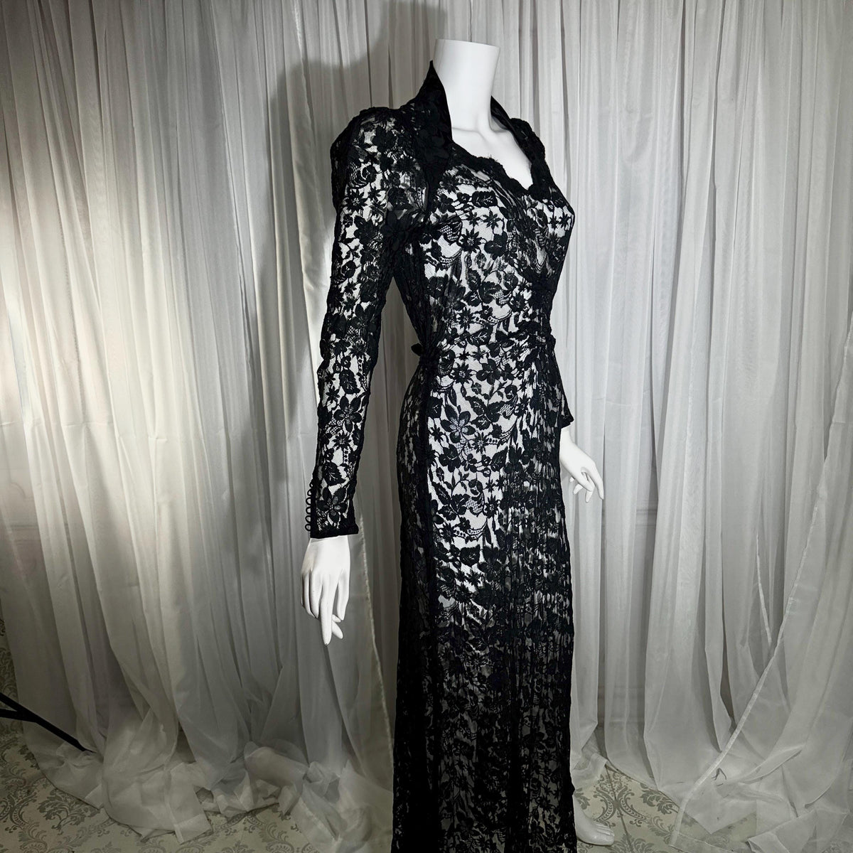 vintage 1930s evening dress, MITCHELL'S Better Dresses, totally sheer floral black lace gown