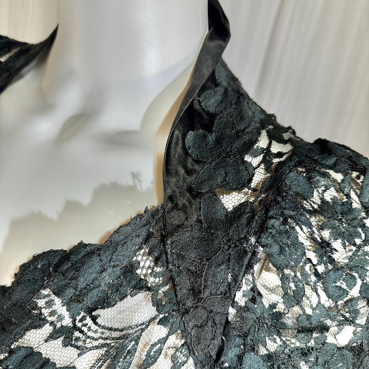 vintage 1930s evening dress, MITCHELL'S Better Dresses, totally sheer floral black lace gown