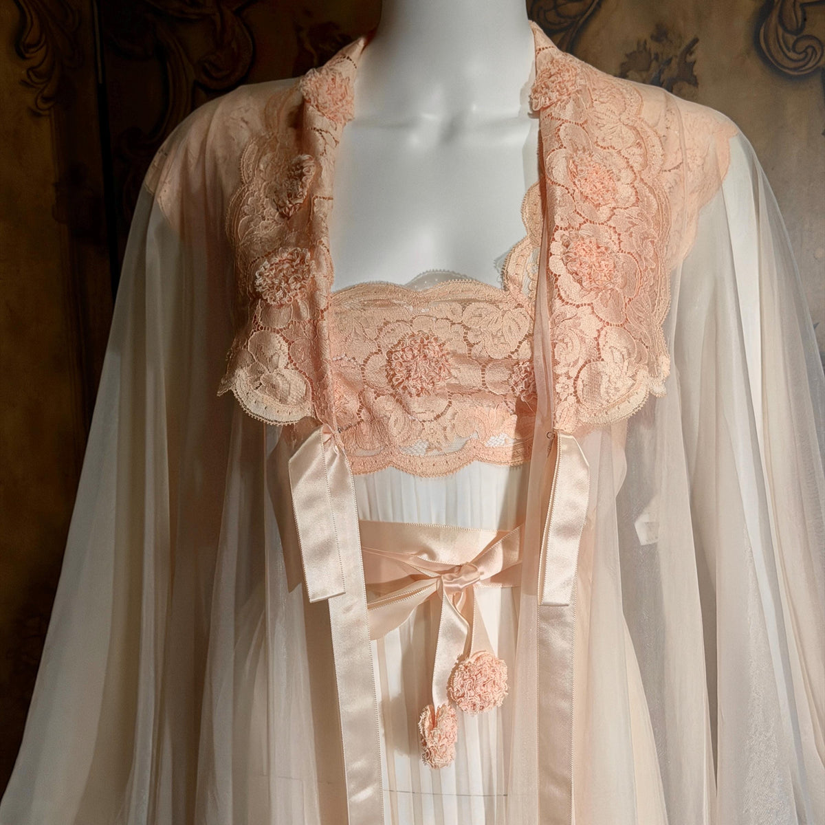 vintage Nightgown Robe Peignoir Set, VANITY FAIR 1960s Sheer peach lace pleats rosettes