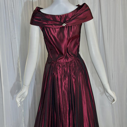 1940s vintage Evening Ball Gown, Deep Burgundy Shiny Satin Full Sweep Formal Dress