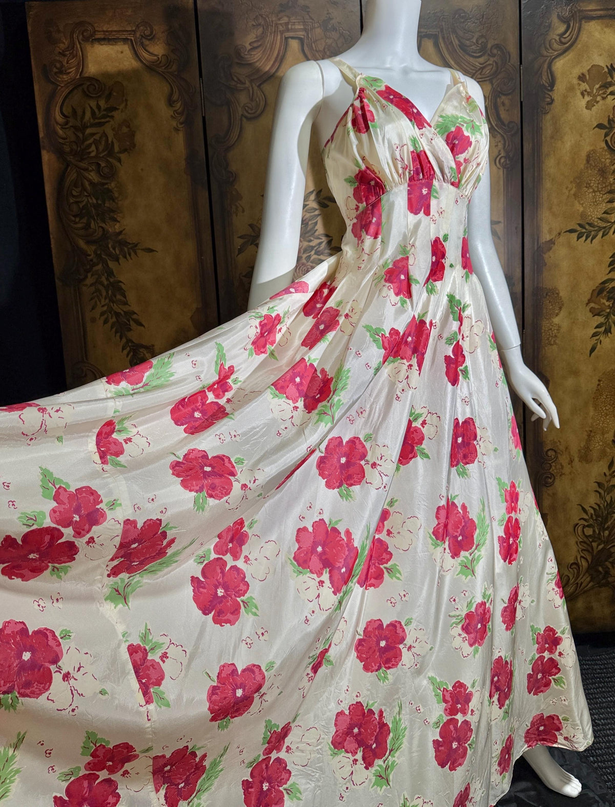 vintage 1940s Evening Ball Gown, Floral Taffeta full sweep formal slip dress