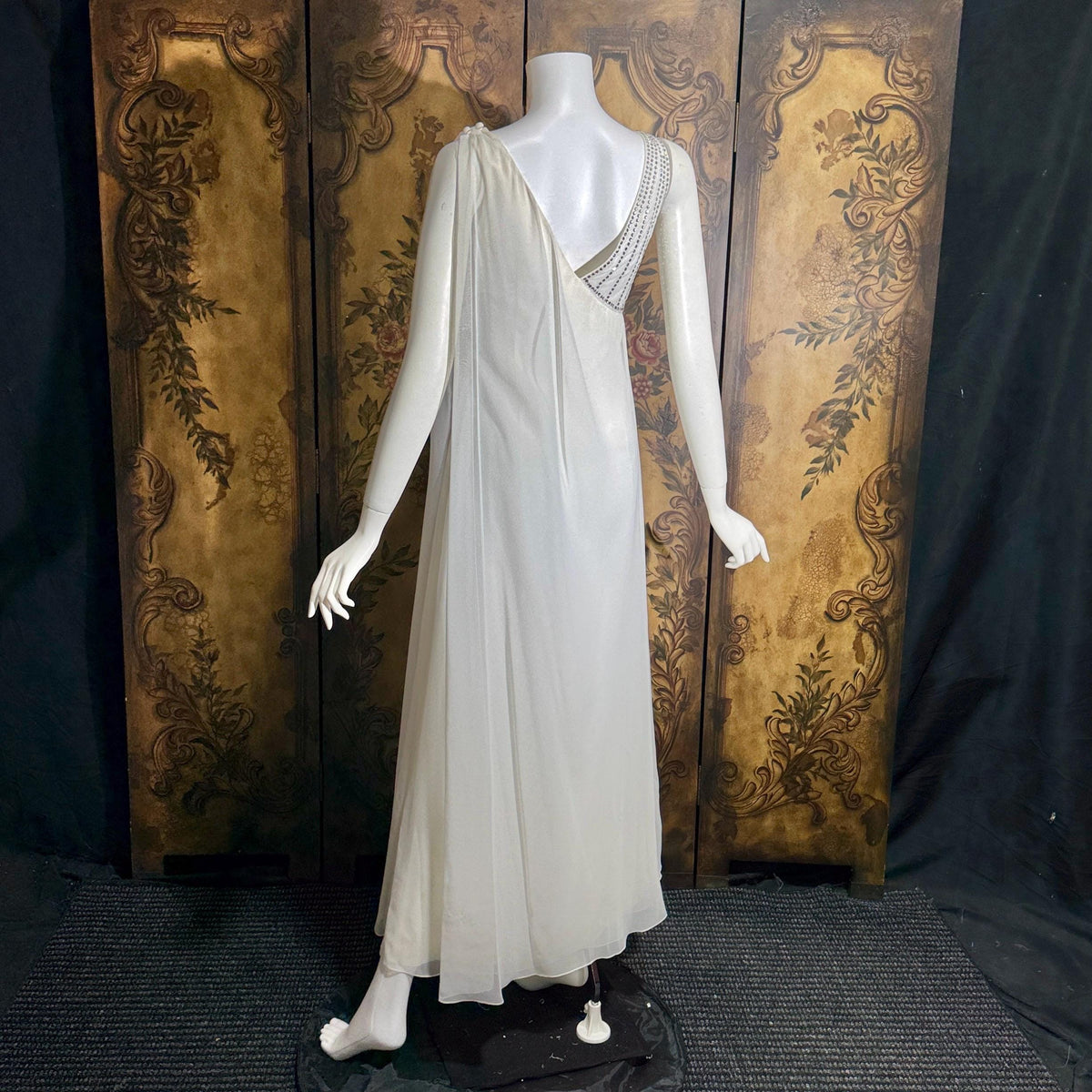 vintage wedding dress gown, 1970s ESTEVEZ white one shoulder grecian goddess dress